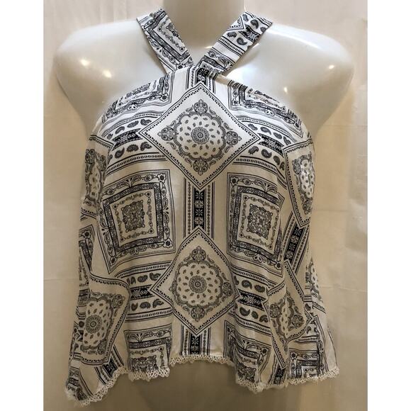 Sadie & Sage Tank Top Women L White V Neck Cami Wide Straps Boho Crochet Hemline - Picture 10 of 12